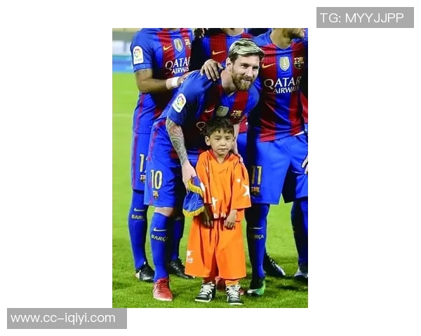 博尼回忆初恋球衣埃托奥的蓝黑战袍承载青春梦想