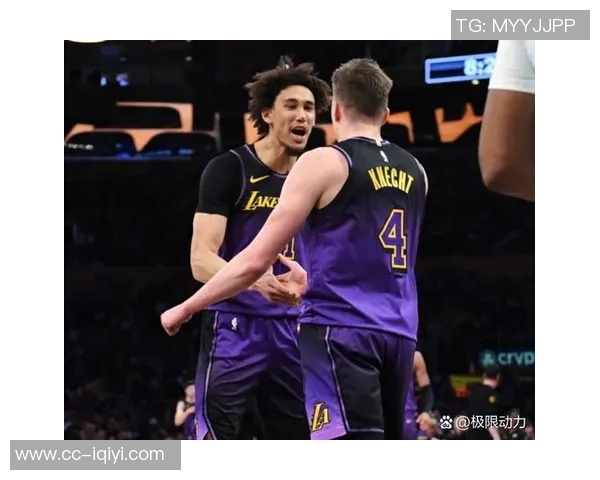 哈克斯全力以赴16投11中砍下31分8篮板4助攻却难救球队失利