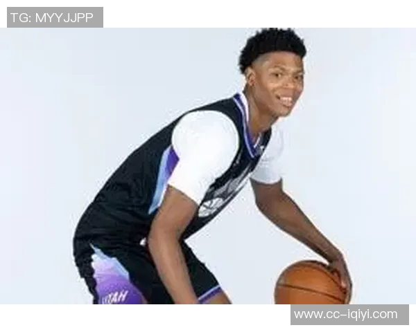 揭幕战主场对决快船贝利因病出战成疑球队备战紧张