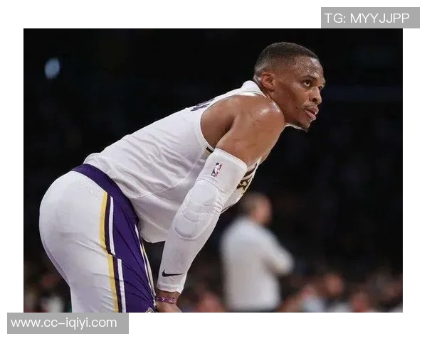 迪林厄姆展望新赛季机会强调表现重要性以争取留队资格