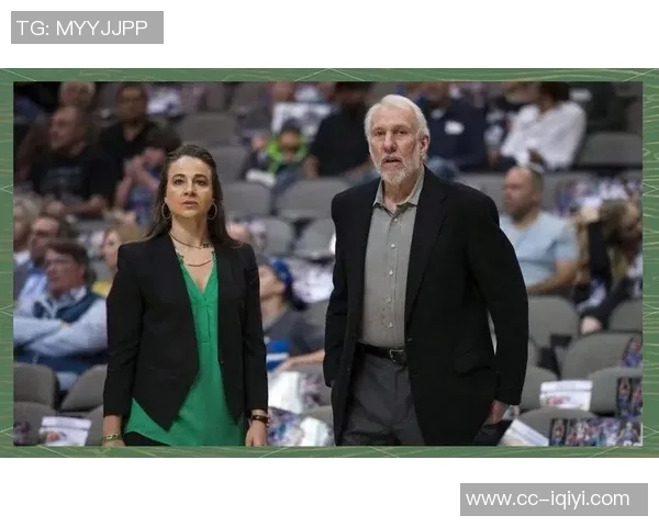 哈蒙执教王牌四年三夺总冠军成就WNBA传奇教练之路