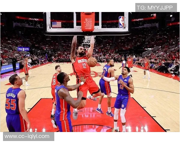 火箭篮板率创历史新高亚当斯前场板率领跑联盟