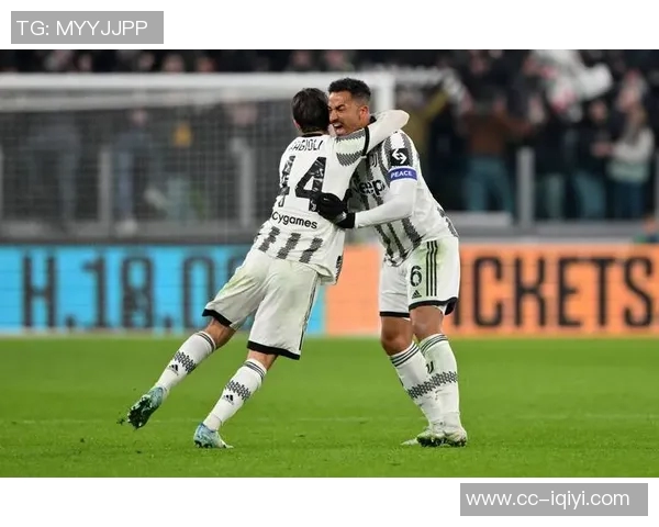 34岁达尼洛坦言或将在尤文结束职业生涯明年将是最后一年 34岁达尼洛坦言或将在尤文结束职业生涯明年将是最后一年