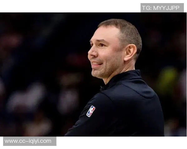 阿德尔曼赞全队专注度大胜开拓者展现出色反应令人欣喜