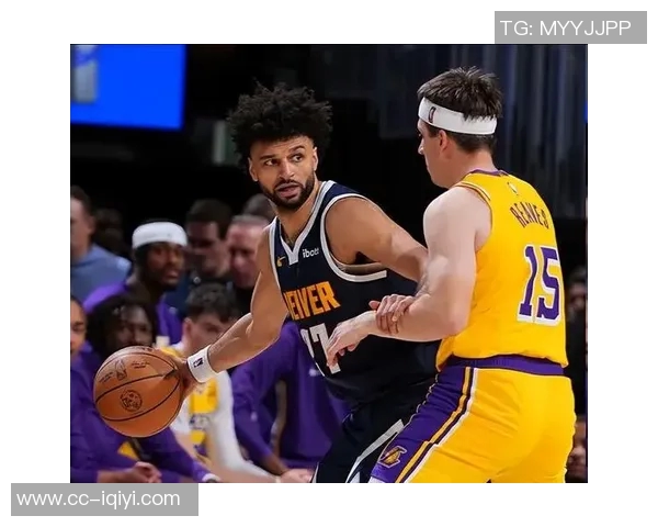 东詹双子星赛后数据引热议究竟是赞誉还是批评引发讨论